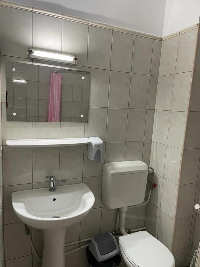 Penzion Casa "Ierusalim-Hozeva-Hozeva" Minastirea Neamt Exteriér fotografie