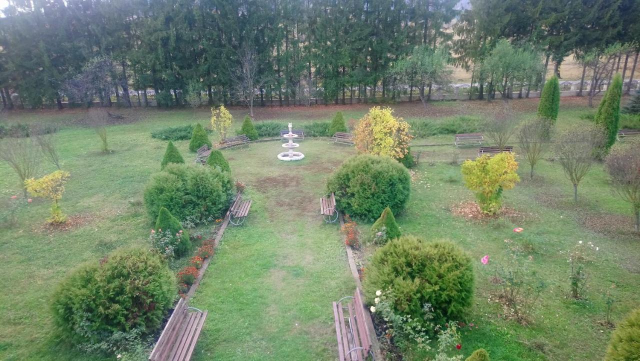 Penzion Casa "Ierusalim-Hozeva-Hozeva" Minastirea Neamt Exteriér fotografie