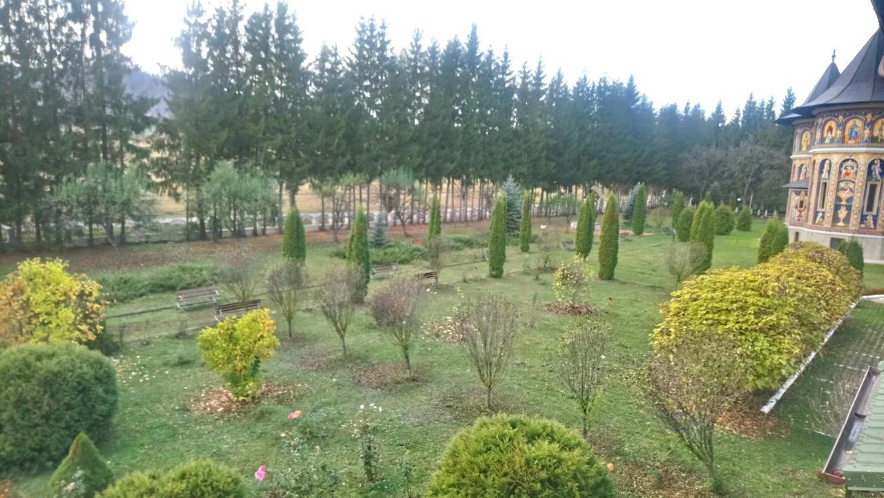 Penzion Casa "Ierusalim-Hozeva-Hozeva" Minastirea Neamt Exteriér fotografie
