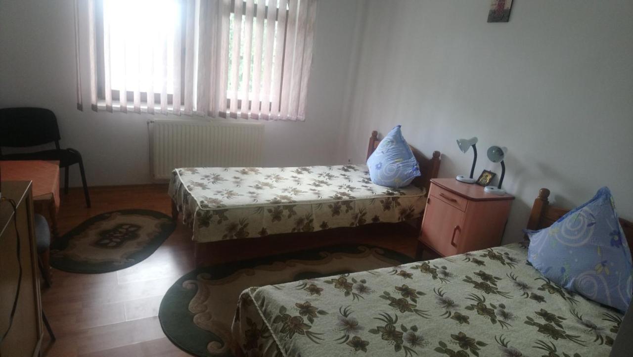 Penzion Casa "Ierusalim-Hozeva-Hozeva" Minastirea Neamt Exteriér fotografie